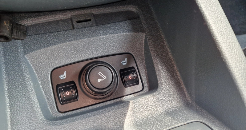 Ford Grand C-MAX cena 26999 przebieg: 186000, rok produkcji 2011 z Zgorzelec małe 704